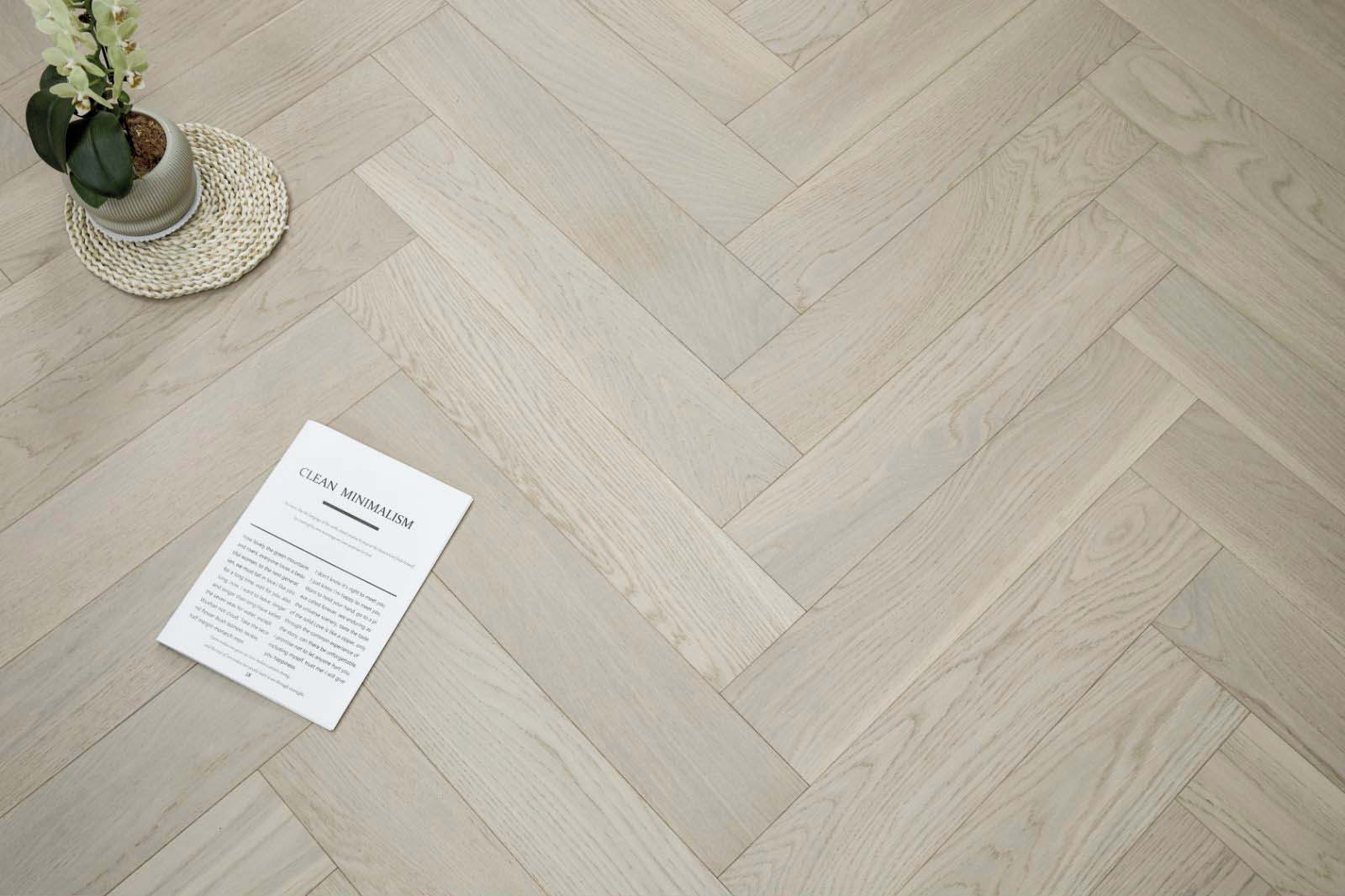 American Oak Herringbone - Pearl
