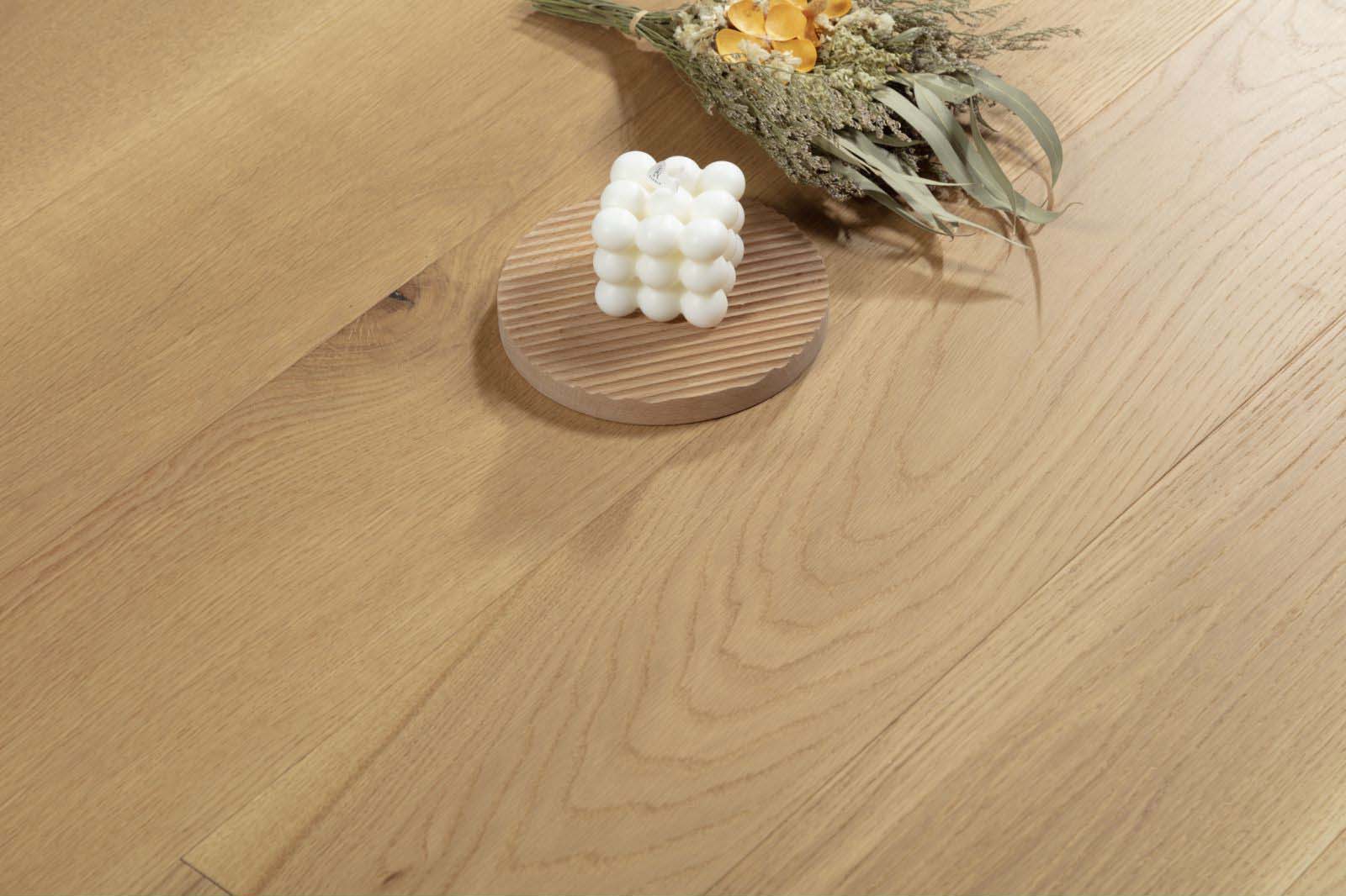 尾鈴 4年 700ml American white oak 尾鈴 4年 700ml American white oak 尾鈴 4年 700ml American white oak